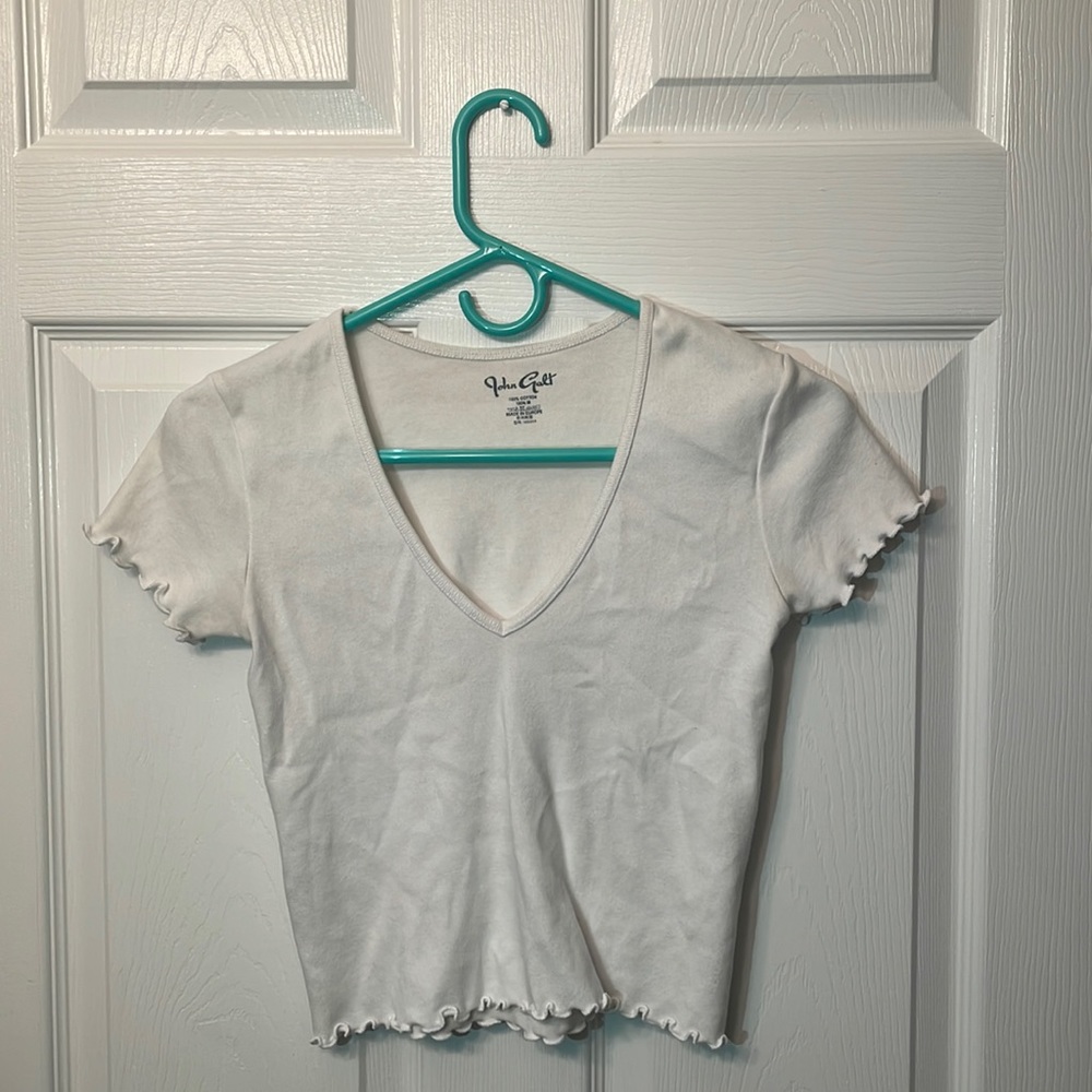 Brandy Melville basic white tee, size small-medium women’s, plain white